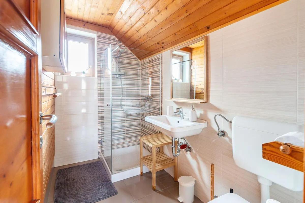 בוהינסקה בלה Holiday Home Bela מראה חיצוני תמונה